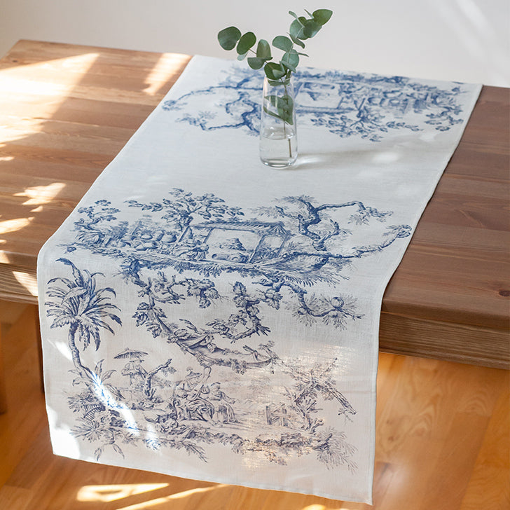 Pisada de lino sobre la mesa Toile de jouy